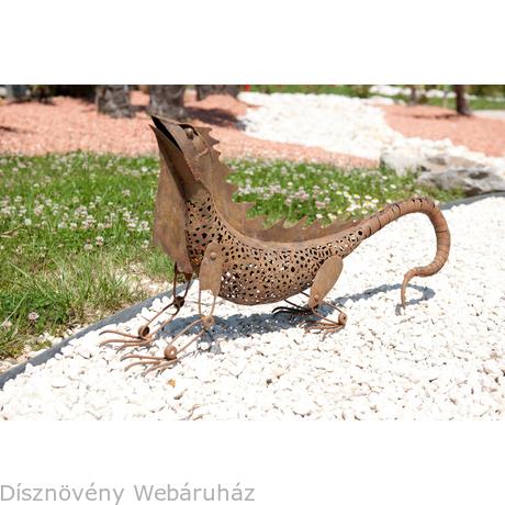 IGUANA, magyarul leguán figura, díszkertben
